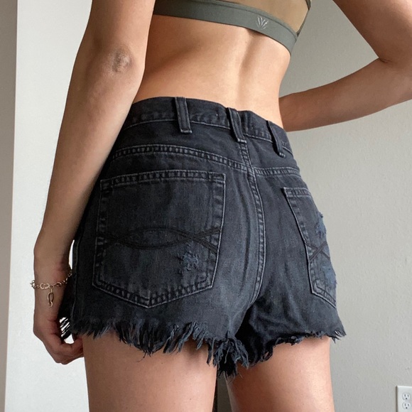 Abercrombie shorts✨ - Picture 2 of 3